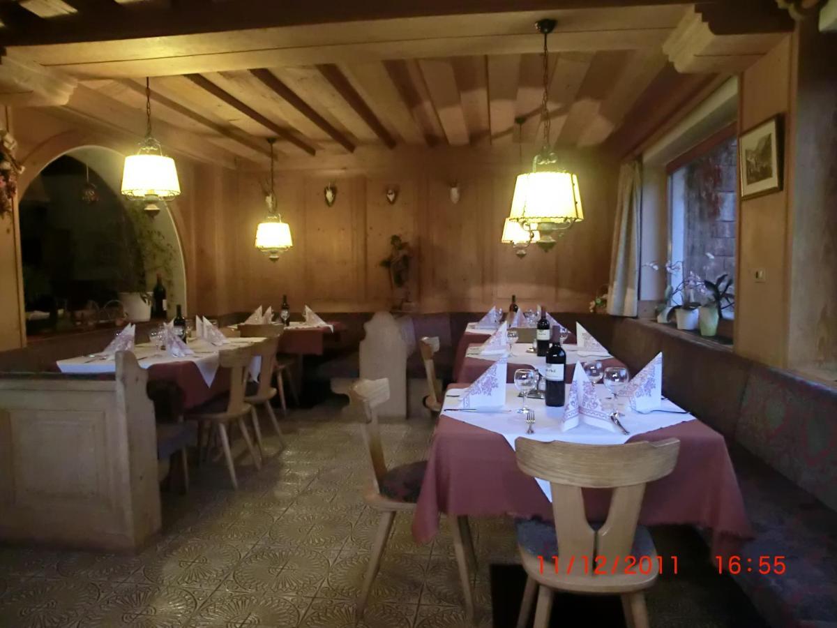 Albergo Somont โอติเซ ภายนอก รูปภาพ